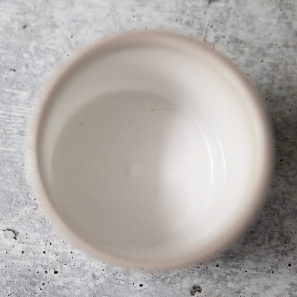 Warm gray grey white Vigoro mini pot ceramic small planter 2.75" tall 3.25" wide - Picture 4 of 8